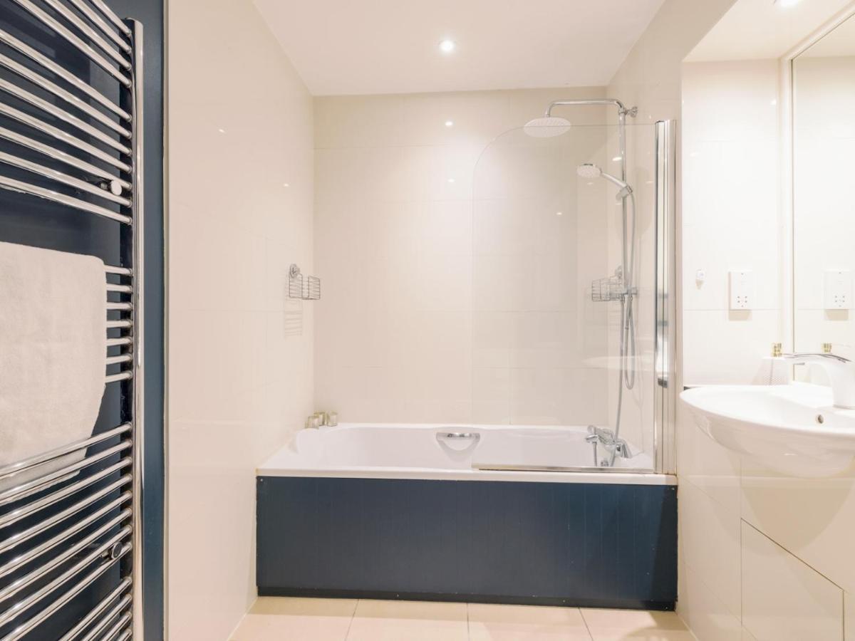 Apartament Pass The Keys Stylish - Prime Location Londra